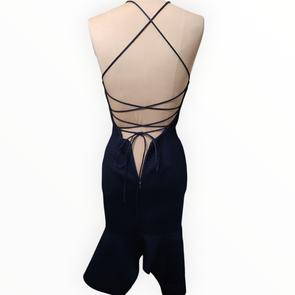 BARIANO Katerine Textured Handkerchief Hem Cocktail Dress - Picture 9 of 14